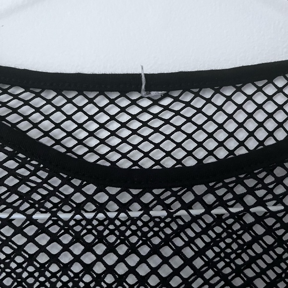 fishnet top - Picture 2 of 2